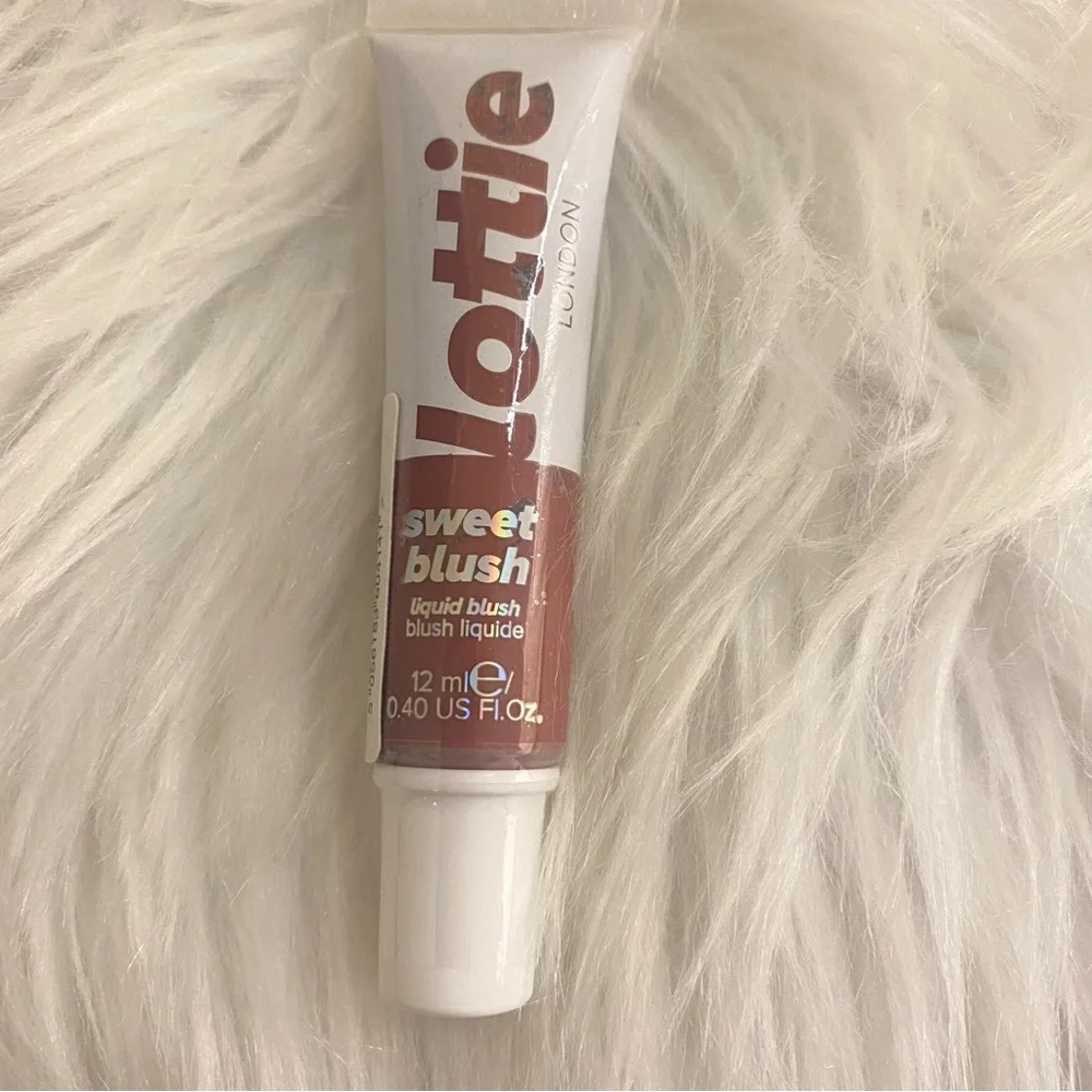 New Lottie London liquid blush Mocha Mauve